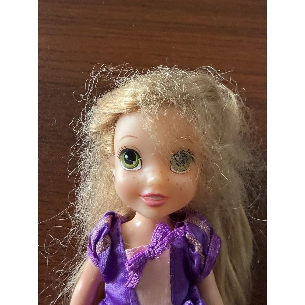 Disney Petite 6 Inch Princess Rapunzel Kids Toy Doll with Pink And Purple Dress